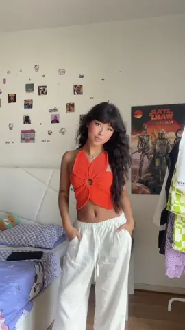 its giving 70s 
