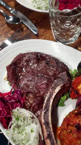 Seared to perfection, our T-bone Steak promises an unforgettable dining experience🥩🔥 📍 Basking Ridge, NJ #njhalal #halalfood #halalfoodie #baskingridgenj #baskingridge #njfoodie #njfood #njfoodies #njeats #njspots #njrestaurants #njrestaurant #newjerseyeats #newjerseyfood #newjerseyfoodie #bridgewaternj 