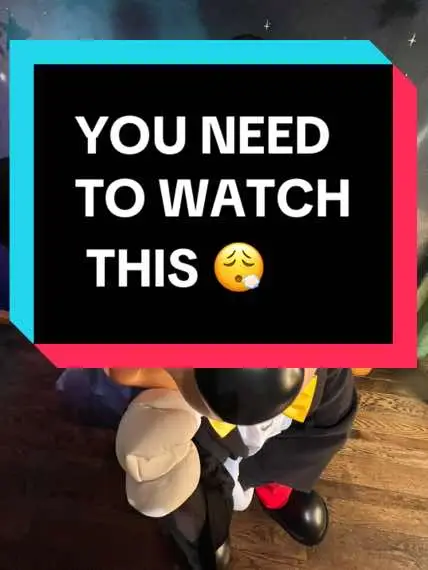 DISRIZZ THE SERIES 😤 also shoutout to Mickey for letting me take .5’s of him 🫶🏻 #rizz #rizzgod #disney #disneyparks #disneyland #disneyworld #pointfive 