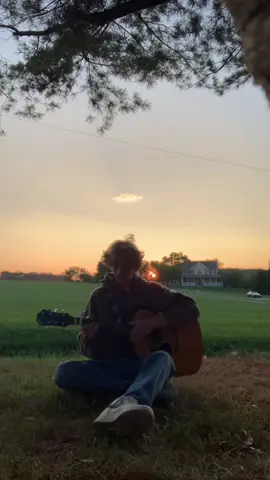 Roslyn #roslyn #boniver #guitar #relaxx 