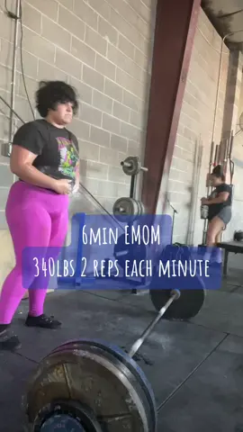 Dont bully people who accidentally pee when they lift. If you pee when you lift clean it up. Thats all.#GymTok #fyp #deadlifting #deadlift #momswholiftheavy #strogman 