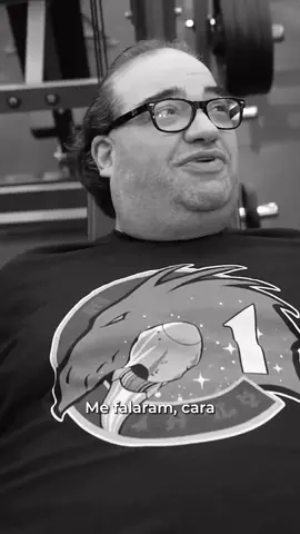 No episódio de hoje o Sergião foi flagrado pelos paparazzis e tivemos a primeira pesagem do projeto 💪 #projetoshapetoday #projetoserjaodosfoguetes 