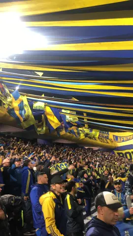 Rasin 🅱️oton #boca #bocajuniors #labombonera #la12 @#la12bocajuniors #bombonera #cavani 