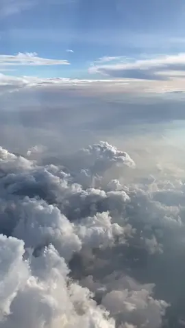 #viralvideo #tiktok #xyzbca #fyp #ataslangit #awanputih 