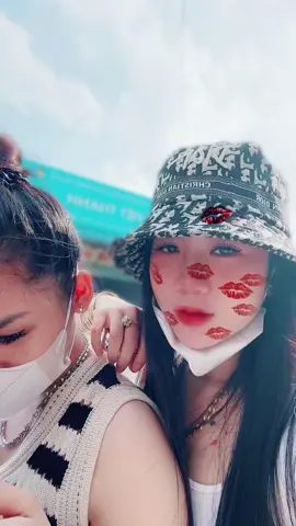 Huỷ kết bạn 😆