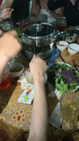 ĐÔ 1 LON NHƯNG HỨA GÁNH TEAM 🍺#LearnOnTikTok #capcut #xuhuong #trending #thanhxuan #tuoitre #xuhuong2023 #viral #vuinhon #đocthan #quẩy #forever #nhau #lầy #team @