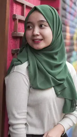 Gadis Cantik Berhijab ... Cewek Berhijab ... Bidadari Selfie ... #cantikberhijab #bidadariselfie #hijaberscantik #hijabers_indonesia #hijabers #hijaberscommunity #bidadaricantik #bidadari #gadishijab 