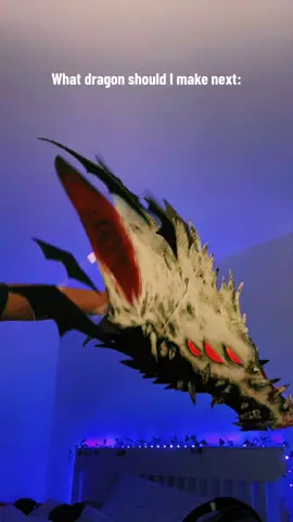 Let’s see who I’m gonna make next 👀🤝 #paperdragon #fyp #scary #trending #dragon #famous #scaroflove #matching 