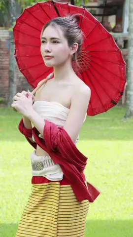 ข้าเจ้าเป็นสาวเจียงใหม่🥰 #tiktokพาดู #tiktokพาเที่ยว #เมจิพาเที่ยว #เมจิพามู #tiktokพามู #longervideos #เชียงใหม่ #วัดต้นเกว๋น #สาวล้านนา 