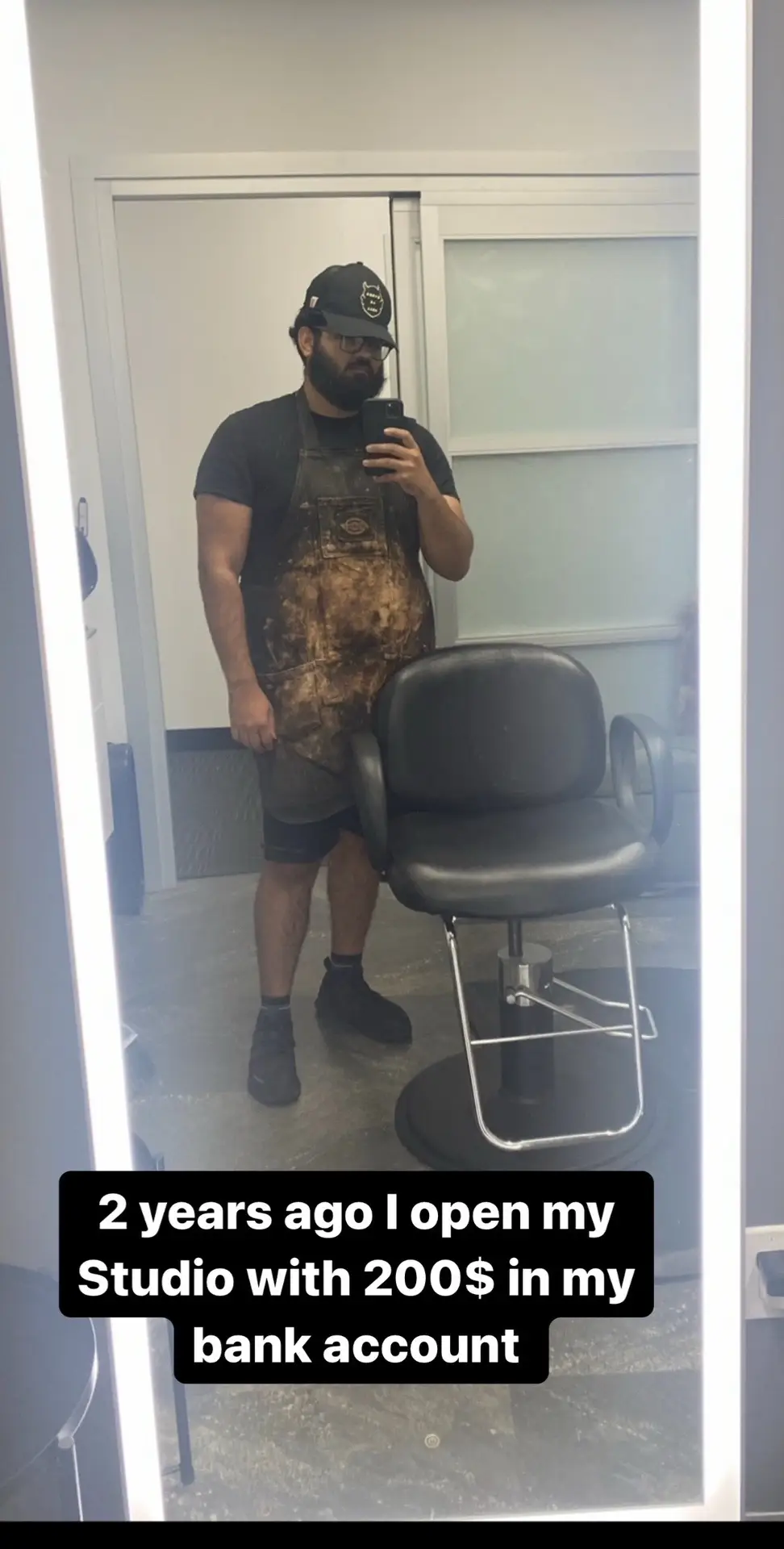 Just realized it's benn 10 years since I got my cosmetology license, two years since I opened up my Salon studio, and started making content on TikTok. I've come so far and I'm never going back. & #itgetsbetter #depressionfree #biggestflex #contentcreator #loveyall #hardworkpaysoff #selfmade #hairstylist #yourstylistbennie