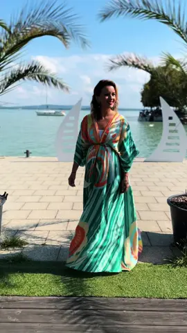 csodák vagytok❤️ #reggeleink #revfulop #beauty #makeover #musorvezeto #smink #haj #styling #nyar23  smink: @biborkag  haj: @mhcsjen  styling: @Zsolt Ordasi 