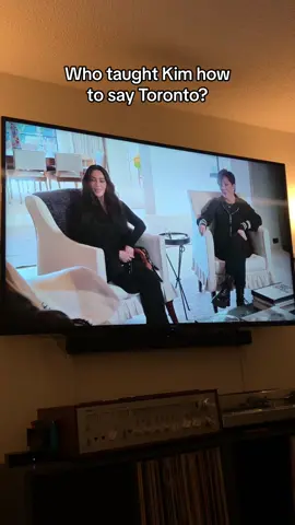 Kim 🤝 Churonno #kardashians #toronto #kimkardashian 