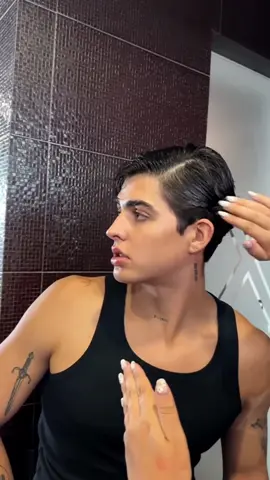 Shine effect ✨🚀 #hairwax #wethairlook #hairstylemen 