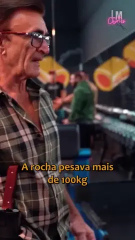 Vovô maromba TIROU ONDA com halter de 100kg 😂😮🔥 #leostronda #growth #vovomaromba #cavalo #pobreloko #treino #foryoupage #maromba