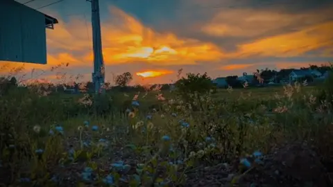 Mối tình đầu xưa ấy của bạn đã cách đây bao lâu ? #chillandrelax #chill #xh #lyrics #lofi 