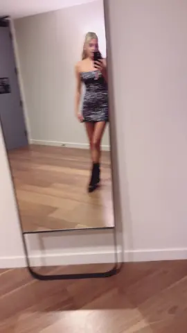 happy weekend heres a video i sent to my best friend before my first date with chase 🥹😭 #howdoidothis #rollingupthewelcomemat 