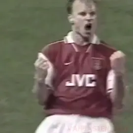 🎩🪄Bergkamp 🐐🇳🇱 #arsenal #dennisbergkamp #bergkamp #prime #skills #futbol #highlights #edit #viralvideo #viral 