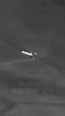 jatuh bangkit lagi,harus tahan banting#motivation #elonmusk #quotesbusinessman #pengusahamuda #pengusahasukses #bosmuda #bisnisanakmuda #suksesuisamuda #fyp 