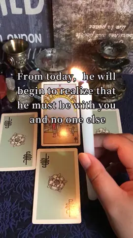 #fyp #foryoupage #fypシ #tarot #tarotreader #lovereading #tarotreading #psychic #Love #soulmate #twinflame #viral #xyzbca #1111 #manifestation #spirituality #witchtok #BreakYourAlgorithm  