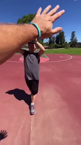 He cut from that fabric #fredotv #stitch 