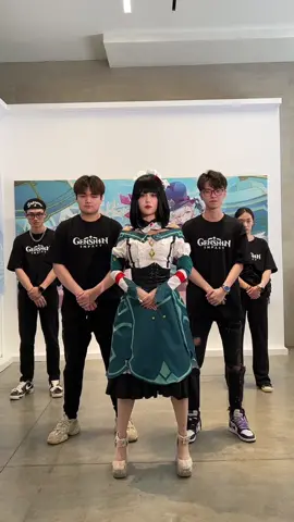 Katheryne and her Mihoyo bodyguards✨#GenshinImpact #genshincosplay #genshinmemes #katheryne #katherynecosplay #cosplayers #asiangirl #kawaii #kawaiidance #cosplaydance #genshindance #funny #funnydance #publicdance #genshinevent 