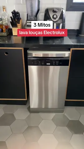 Modelo LL10X da @Electrolux Brasil inox 10 serviços. #lavaloucas #lavalouças #eletrodomésticos 