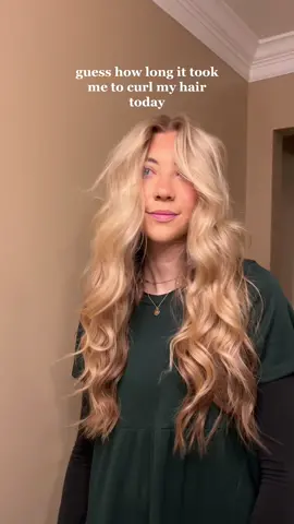 happy sunday !!! 🤍🫶🏼✨ #hairtok #hairtutorials #grwm #curledhair 