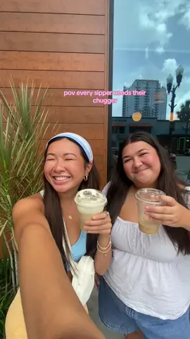 lol catch me holding the same drink for HOURS 🙃 #sippervschugger #bestiegoals #bestieinspo #coffee #fundrink #chooseyourfighter 