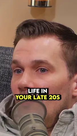 When one gets into their late twenties, and feels their youth slipping away from them, they tend to experience an existential crisis of some sort. Symptoms of anxiety and/or depression often emerge. This time of destabilization, although emotionally difficult, has the potential to #be a catalyst for rapid personal growth and evolution (if the person chooses to use it as such). #personaldevelopment #SelfCare #SelfImprovement #selfhelp #anxiety #depressionanxiety #depressiontiktok #psychology #growingup #therapytiktok #therapy 
