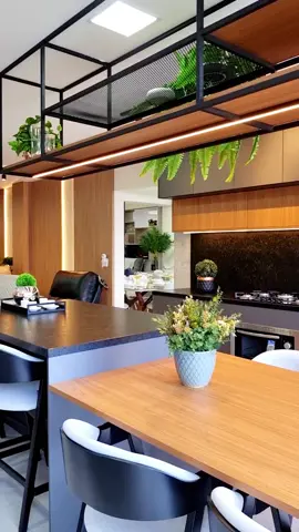 Era uma cozinha maravilhosa que vocês queriam? 😍 Então a gente trouxe essa maravilha para o nosso ShowRoom, disponível pra todos visitarem e se apaixonarem, como nós. 😍❤️ #cozinhaplanejada #cozinha #moveisplanejados #ambientesplanejados #industrialdesign #designinspiration #andimarmóveis #lourofreijo #ambientesdecorados 