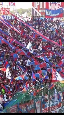 #lmhdp🔴🔵🌪️🔴🔵 #cerroporteño😍🔴🔵💥 #azulgrana🔵🔴 #lamejorhinchadadelpais🔵🔴 #lmhdp🔵🔴 #cerroporteñooficial❤💙❤💙 #cerroporteño #paratipy #laplaza #comando #viralpy #paraguay #azulgrana #duelodehinchadas 