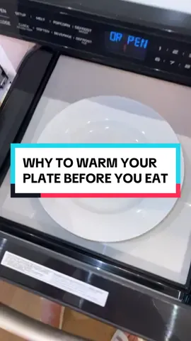 Warming your plate is a game changer! #KitchenHacks #diningetiquettelessons #etiquette #cookingtips