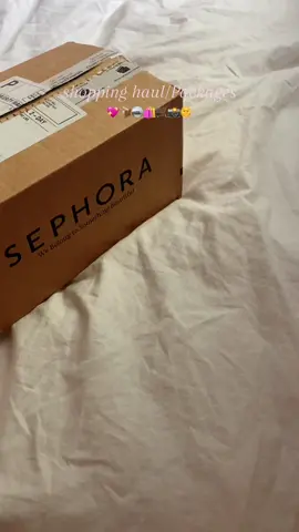 I have been loving the Tower 28 SOS spray!! #fyp #sephora #haul #shopping #saiebeauty #glowrecipe #tower28beauty #5below #aeropostlehaul 