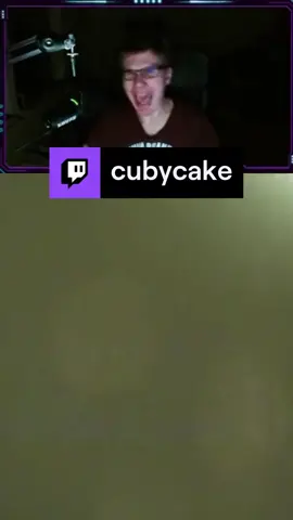 doppelt erschrocken 😂 #backrooms #thecomplex