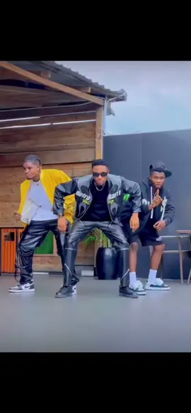 #CapCut #dance #dancewithpubgm #flow #style #afro #afro #divertissement #choreography 