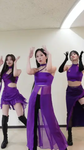 MISAMO JAPAN 1st MINI ALBUM『Masterpiece』 2023.07.26 Release MISAMO「Do not touch」 Purple Dress ver #Donottouch #MISAMO #Masterpiece