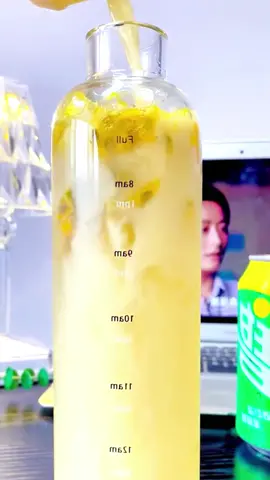 Botol minum transparant astetik, cek keranjang kuning yah bunda #botolminumviral #botolminumtransparan #botolminumtransparant #botolminumtransparanmurah #botolminum #botolminumlucu #tumblraesthetic #tumblrtransparant #botoltumblr