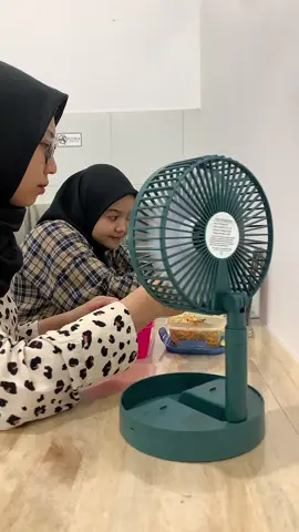 Kipas portable lipat ,cocok dibawa kemana saja #kipaslipat #kipasportable #kipasanginportable #kipasmini #kipaslipatportable #Kipas 