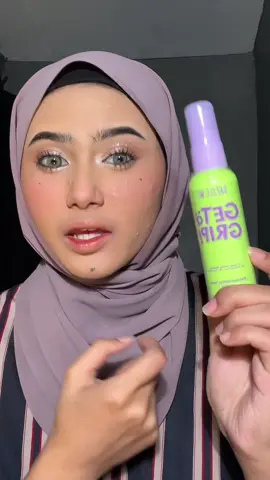 Wdyt? ✨ #dazzlemesettingspray #born2dazzle 