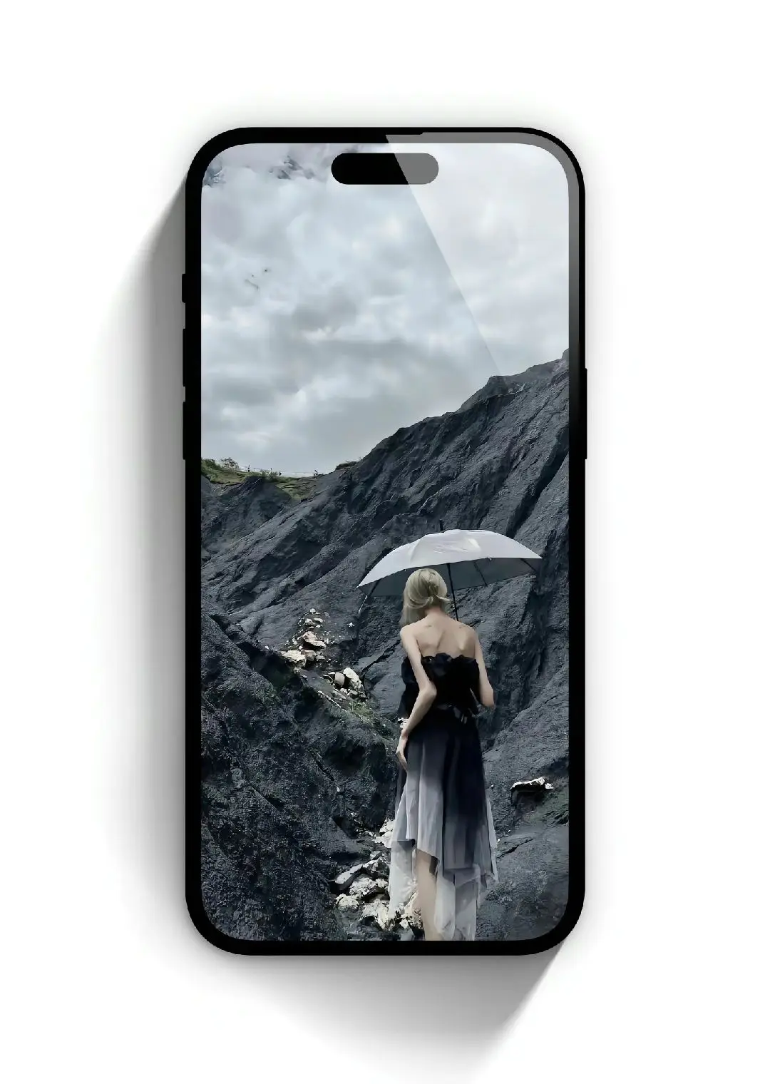 生活百般滋味，人生需要笑对。