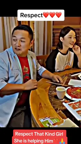 Respect that Girl she is helping her boyfriend While he has Short of money to pay the bill in restaurant 🙏🙏❤️❤️ #fyp #foryou #foryoupage #kindness #respect #Love #karma #lovestory #loveyou #couples #money #viralvideo #kind #respekt 