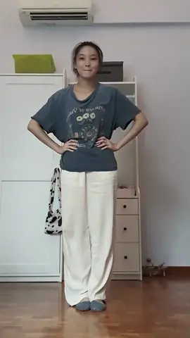 Not me getting excited at the end cos I managed to finish the dance on my third try and impromptu-ed the last part of the choreo cos I forgot 😭