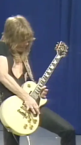 Crazy Train Solo - Randy Rhoads #guitar #music #song #guitarist #ozzyosbourne #randyrhoads 