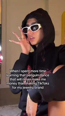 Y’all: “Will you he making silver soo-“ me:🐧🐧hello🐧🐧