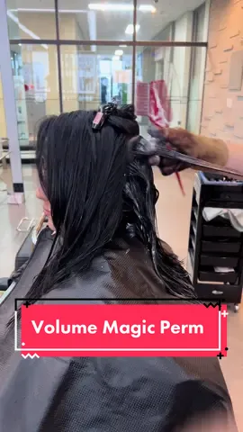Summer in Korea means the humidity will destroy your hair 😫. So now I get a magic perm once a year 💇🏻‍♀️ . #fyp #trend #한국 #매직펌 #Magicperm #미용실 #외국인 #여행 #여름 #summerinkorea 