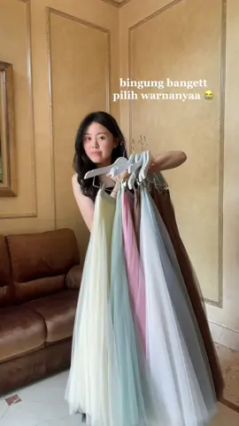 Udah pada punya BELLE skirt warna apa nihh 🛒‼️ yukk comment 👆🏻#roktutu #tulleskirt #rokwanita #rokpanjang #maxiskirt 