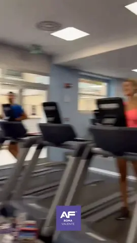 Anche ad Agosto ... ti alleni al fresco ! Preferisci la nostra palestra Anytime Fitness di via Valente invece di restare a casa. E se sei in vacanza e ti vuoi allenare ... trova un centro Anytime Fitness vicino a te. Con un unico abbonamento  accedi a TUTTI i centri Anytime in Italia e nel Mondo. Vieni a trovarci. Noi ti aspettiamo in palestra. #anytimefitnessvalente #palestrah24roma #anytimefitnessroma 