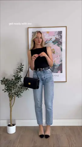 ready for date night 💋 #jeansandanicetop #datenightoutfits #momjeansoutfit #simplefashionstyle 