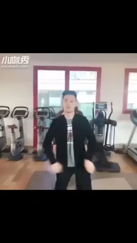 why was this the first thing i thought of when i heard this sound 😭😭😭 #f1 #f1tiktok #formulaone #formula1 #f2 #charlesleclerc #zhouguanyu #enzofittipaldi #f1memes 