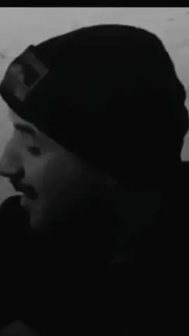 | انه ادري بروحي اسود مو حلو |💔, #موال #عراقي #لايك #متابعة #اكسبلور #صعدو #لاتقصرون #تصميمي #اشعار #خواطر #fypシ #fyp #fypシ #شعر #حزين #اصوات_عراقيه #موال_حزين #صوت #حزين 